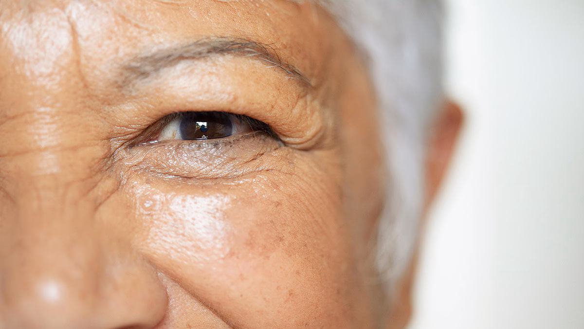 close up image of an elderly ladies eye