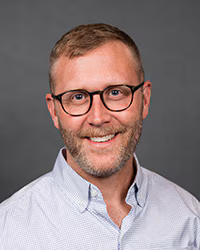 Daniel Baker headshot