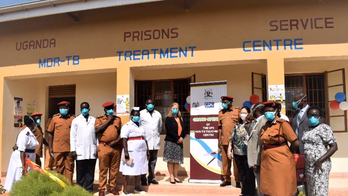 People standing in front of MDR-TB treatment center