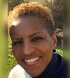 Headshot of Vivian Siler.