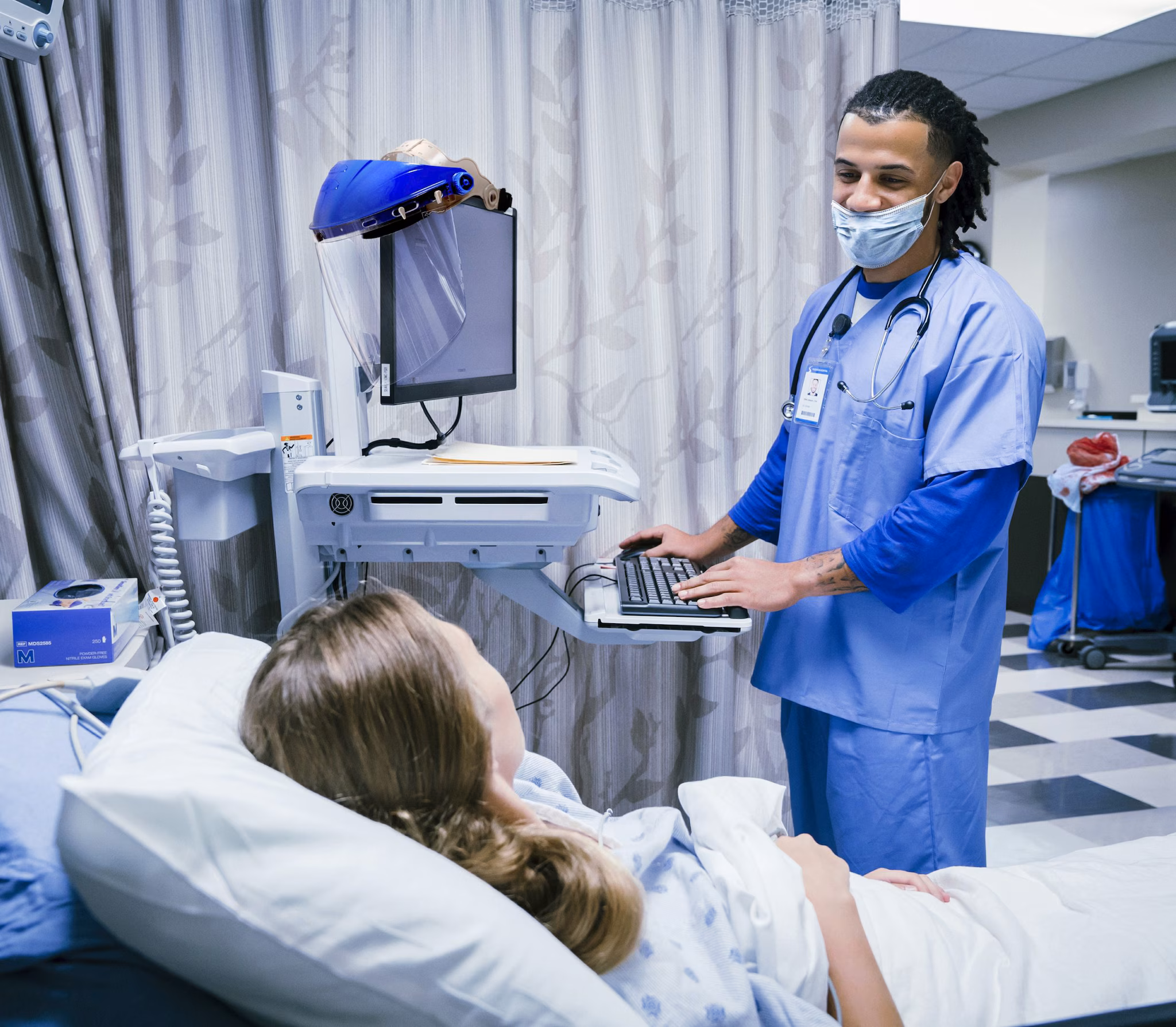 emergency-room-spanish Sala de emergencias